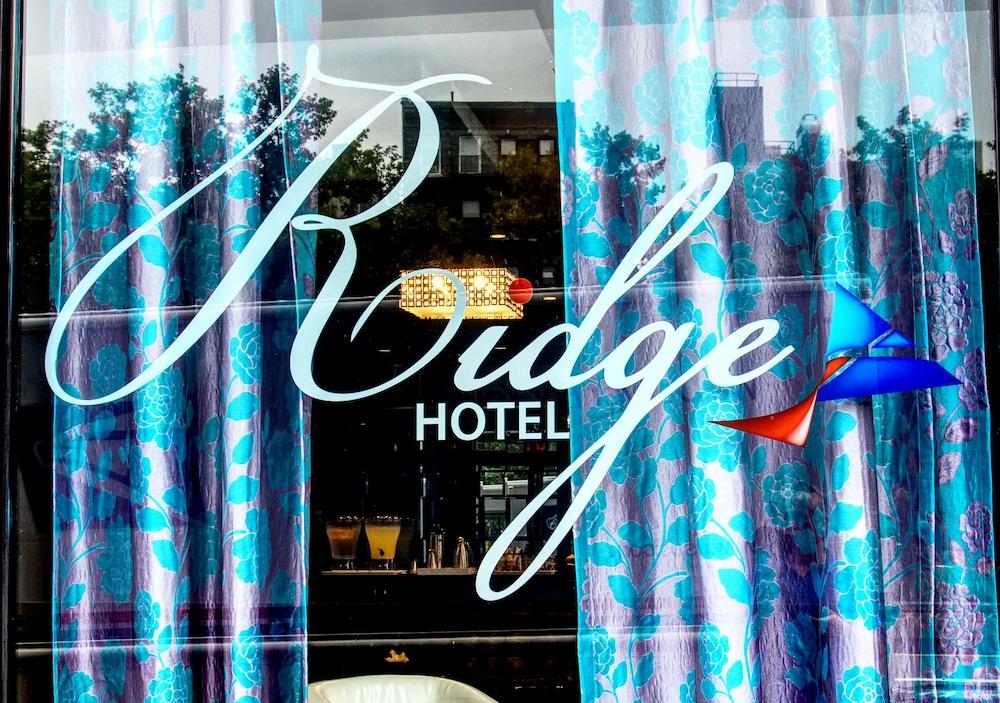 The Ridge Hotel New York Luaran gambar